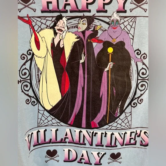 Disney Villain Valentines Day 💜 Graphic Tee NWT XL - Picture 5 of 5